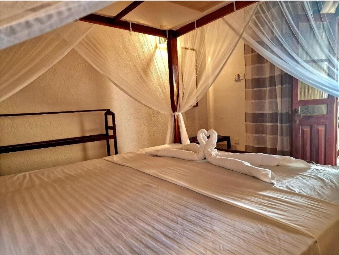 Panorama Beach Hotel Tangalle Ngoại thất bức ảnh
